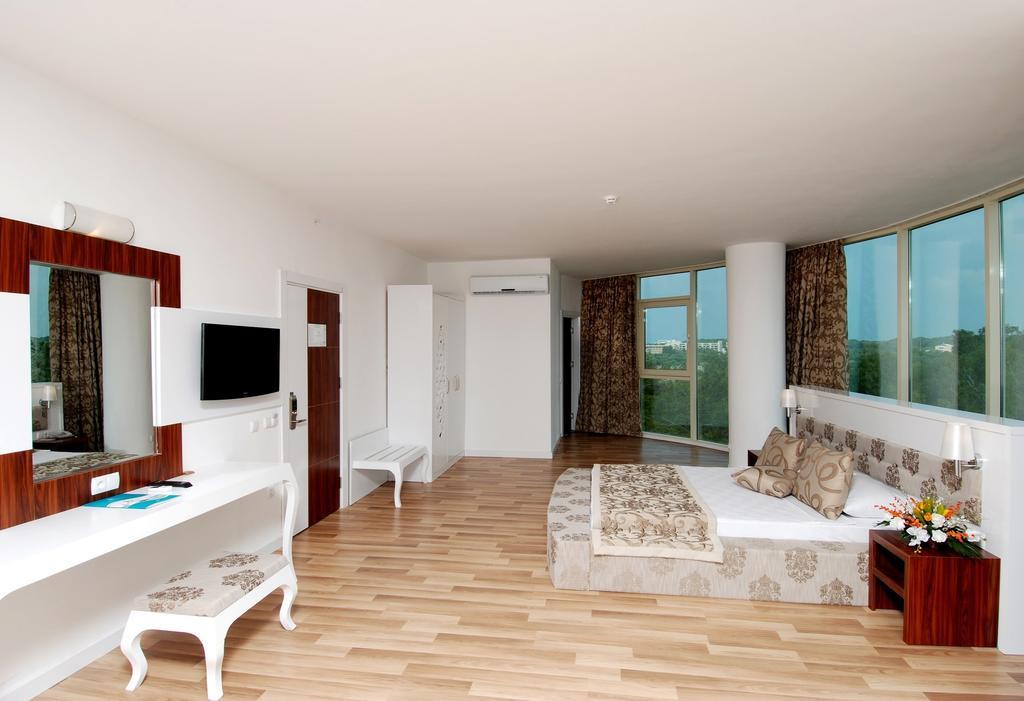 Maya World Hotel All Inclusive Сіде Номер фото